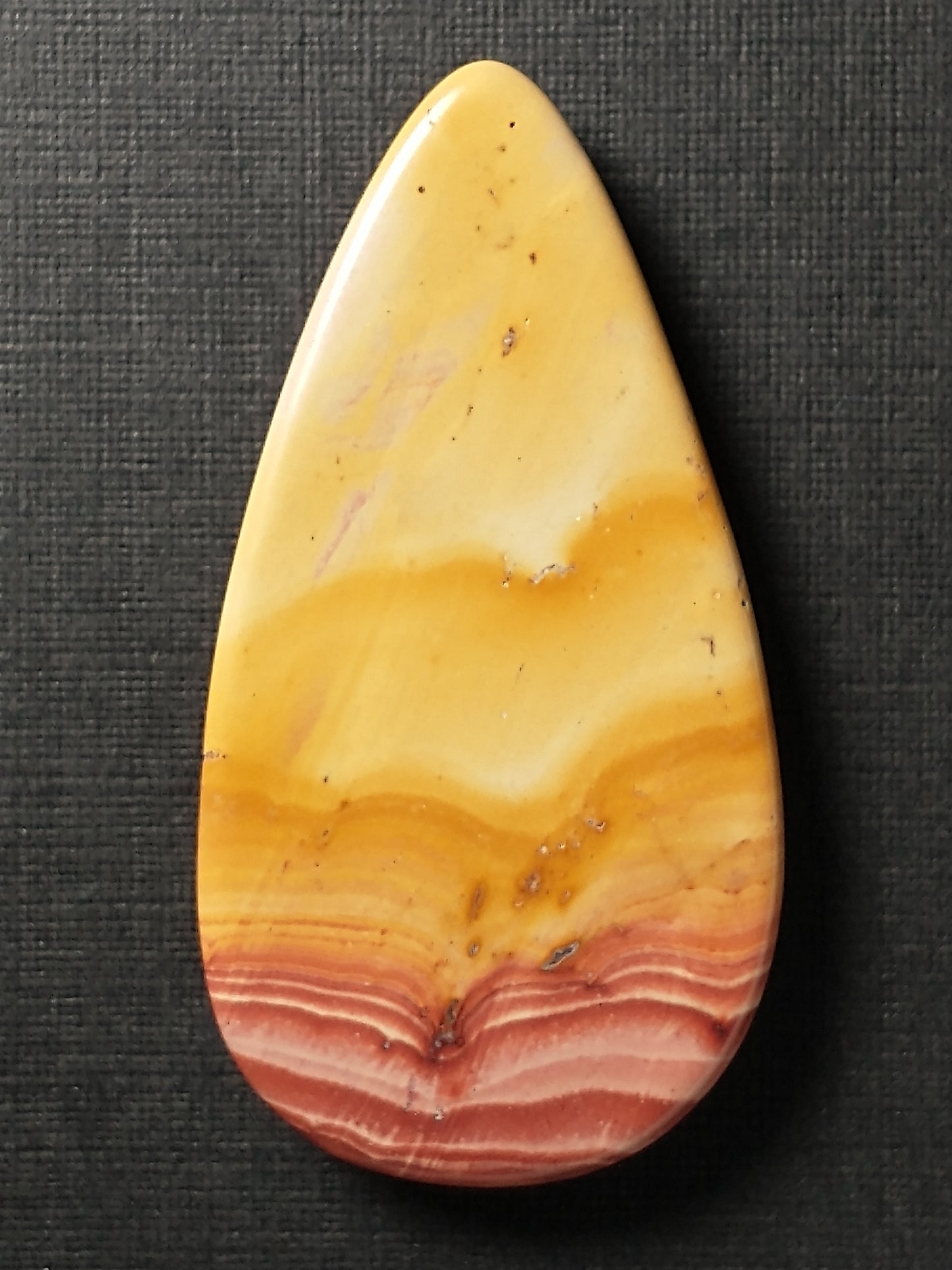 Wonderstone Cabochon Medium