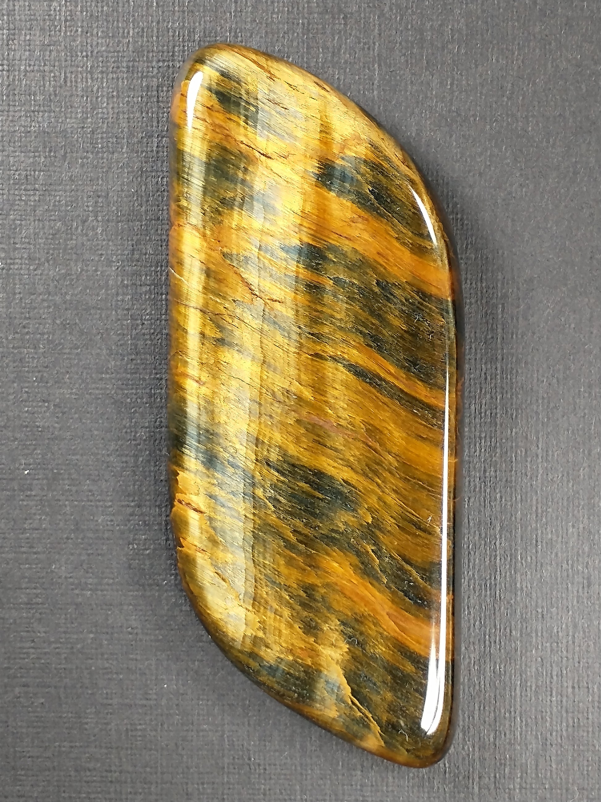 Tiger Eye Variegated Cabochon Large