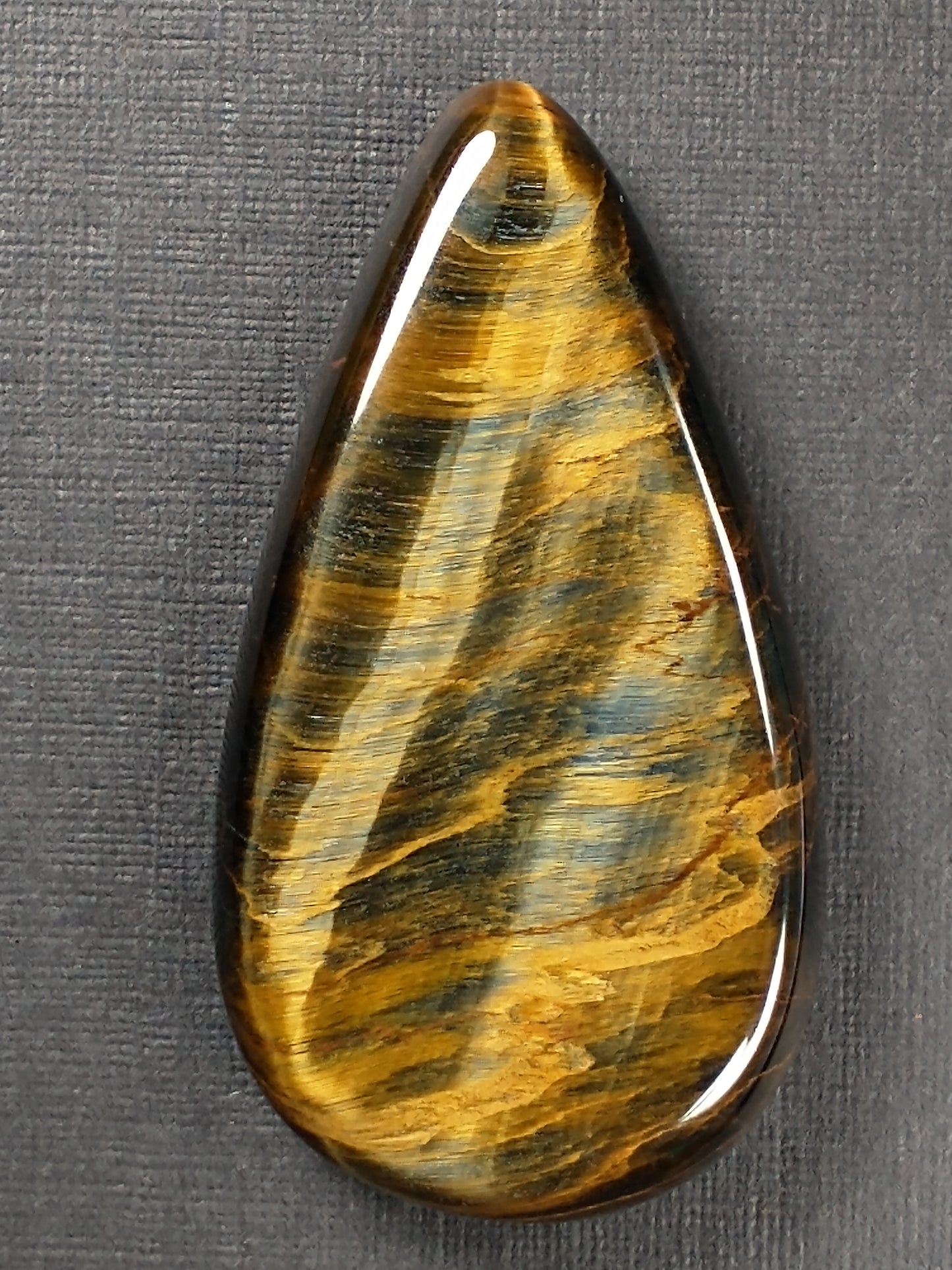 Tiger Eye Variegated Cabochon Medium