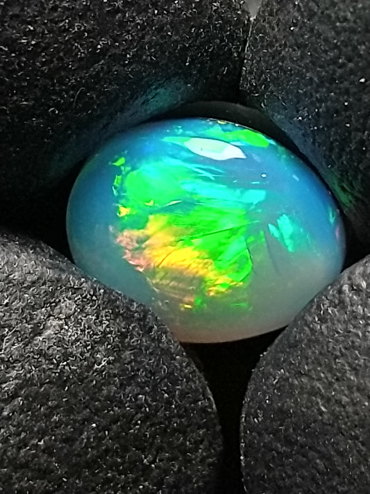 Opal Ethiopian Cabochon 3 Carat