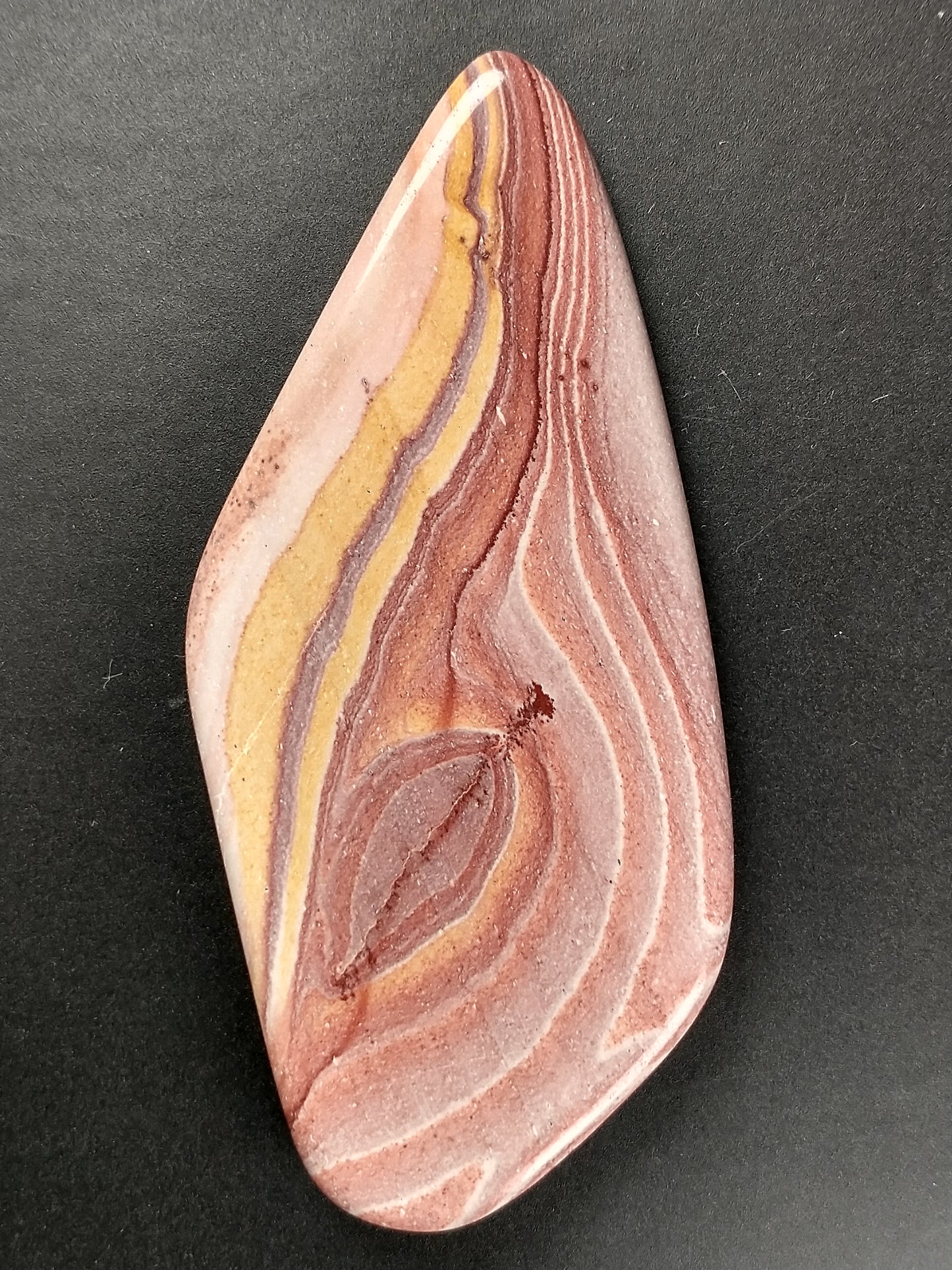 Wonderstone Cabochon X Large
