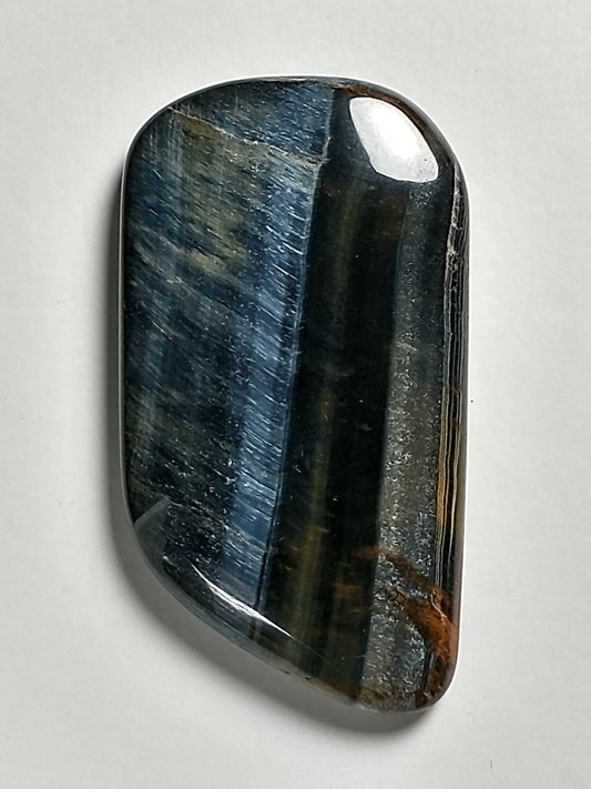 Tiger Eye Blue Cabochon Medium
